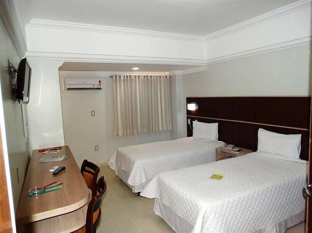 Verdes Vales Lazer Hotel Juazeiro do Norte Bagian luar foto